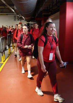 110426 - Wales v Scotland, Guinness Women’s 6 Nations - Wales players are greeted by fans as they leave the hotel for the stadium