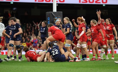 110426 - Wales v Scotland, Guinness Women’s 6 Nations - Kate Williams of Wales powers over to score try