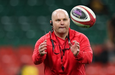 110426 - Wales v Scotland, Guinness Women’s 6 Nations - Sean Lynn, Wales Women head coach