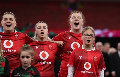 110426 - Wales v Scotland, Guinness Women’s 6 Nations - Wales captain Kate Williams and mascot Nell Rolfe