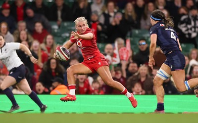 110426 - Wales v Scotland, Guinness Women’s 6 Nations - Seren Singleton of Wales breaks away late into the match