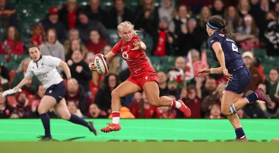 110426 - Wales v Scotland, Guinness Women’s 6 Nations - Seren Singleton of Wales breaks away late into the match