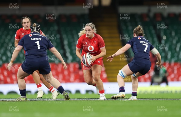 110426 - Wales v Scotland, Guinness Women’s 6 Nations - Kelsey Jones of Wales takes on Leah Bartlett of Scotland and Alex Stewart of Scotland