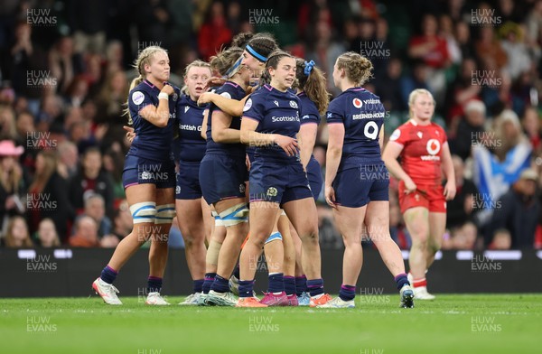 110426 - Wales v Scotland, Guinness Women’s 6 Nations - Scotland celebrate the win on the final whistle