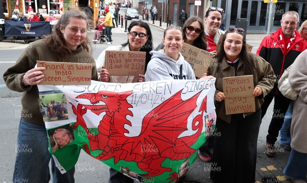 110426 - Wales v Scotland, Guinness Women’s 6 Nations - Wales players are greeted by fans as they leave the hotel for the stadium