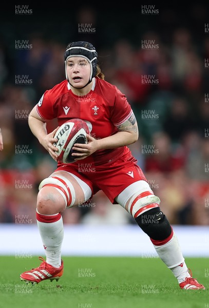 110426 - Wales v Scotland, Guinness Women’s 6 Nations - Bethan Lewis of Wales