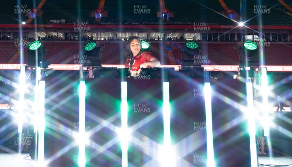 110426 - Wales v Scotland, Guinness Women’s 6 Nations - Half time show with DJ Kay Russant