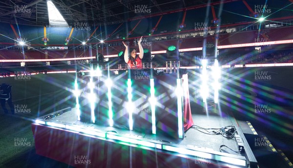 110426 - Wales v Scotland, Guinness Women’s 6 Nations - Half time show with DJ Kay Russant