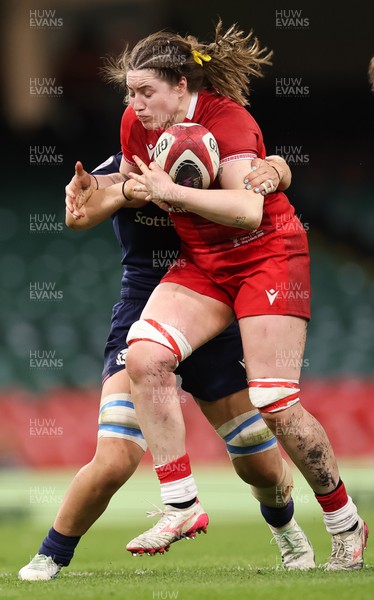 110426 - Wales v Scotland, Guinness Women’s 6 Nations - Gwen Crabb of Wales