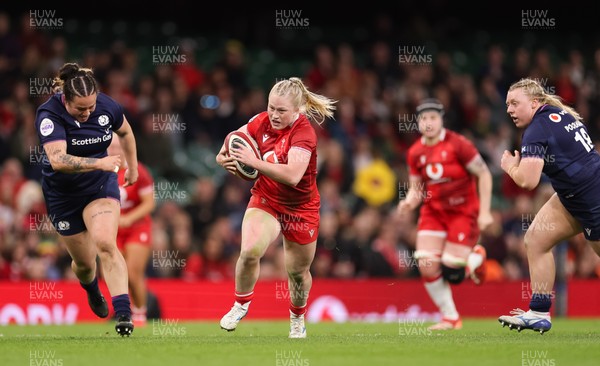 110426 - Wales v Scotland, Guinness Women’s 6 Nations - Seren Lockwood of Wales charges for the line