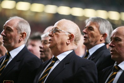 120212 - Wales v Scotland - RBS 6 Nations -The choir performs