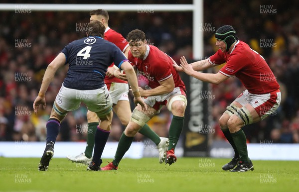 120222 - Wales v Scotland 2022 Guinness Six Nations - Will Rowlands of Wales takes on Jonny Gray of Scotland