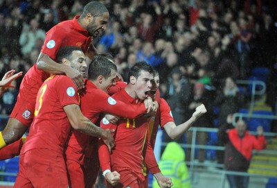 121012 - Wales v Scotland - FIFA 2014 World Cup Qualifying Campaign - Gareth Bale of Wales celebrates scoring the winner 
