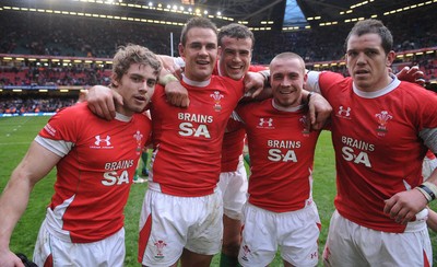 13.02.10 - Wales v Scotland - RBS Six Nations 2010 - Leigh Halfpenny, Lee Byrne, Jamie Roberts, Richie Rees and Paul James of Wales celebrate win. 