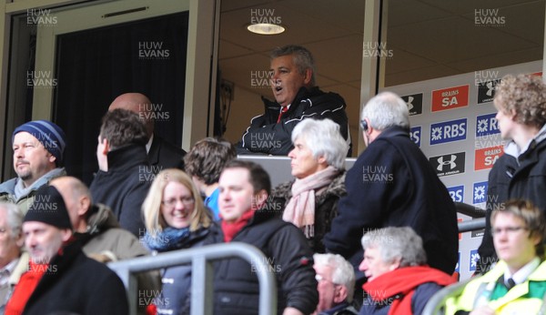 13.02.10 - Wales v Scotland - RBS Six Nations 2010 - Wales head coach Warren Gatland looks on. 