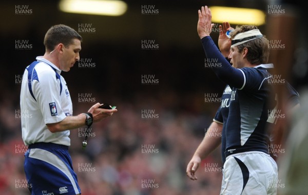 13.02.10 - Wales v Scotland - RBS Six Nations 2010 - Phil Godman of Scotland is sin binned. 