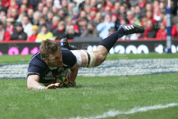 13.02.10 Wales v Scotland - RBS 6 Nations -  Scotland's John Barclay opens the scoring with a try. 