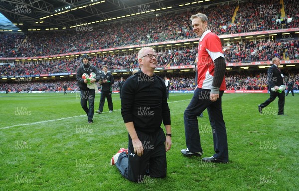 13.02.10 - Wales v Scotland - RBS Six Nations 2010 - BBC Radio 2 breakfast show presenter Chris Evans looks dejected after missing his second kick. 