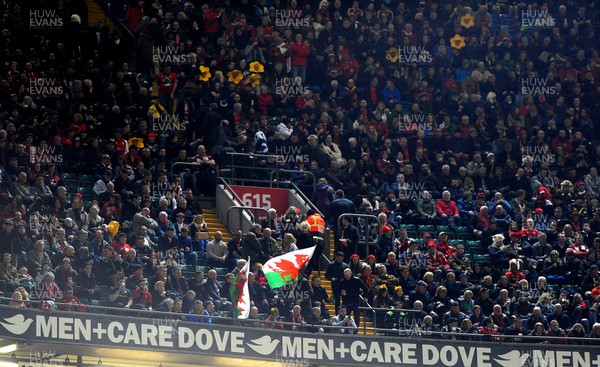 130216 - Wales v Scotland - RBS 6 Nations 2016 -Wales fans