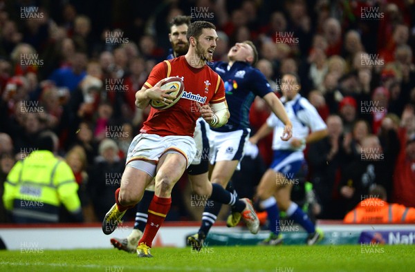 130216 - Wales v Scotland - RBS 6 Nations 2016 -George North of Wales scores try