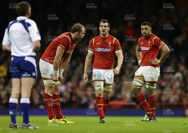 130216 - Wales v Scotland - RBS 6 Nations 2016 - Alun Wyn Jones, Sam Warburton and Taulupe Faletau of Wales