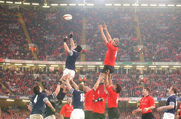 14.02.04  Wales v Scotland  Staurat Grimes and Brent Cockbain compete for lineout ball  