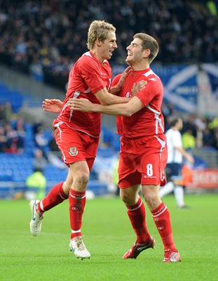 14.11.09 - International Football Friendly, Wales v Scotland Wales' David Edwards (L) celebrates with  Ched Evans after scoring goal 