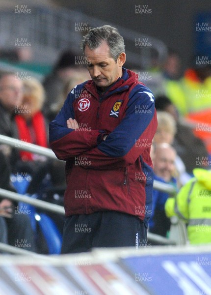 14.11.09 - International Football Friendly, Wales v Scotland Scotland manager George Burley 