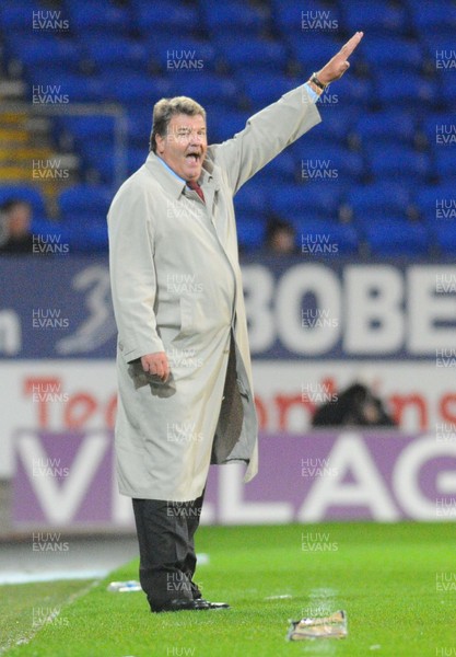 14.11.09 - International Football Friendly, Wales v Scotland Wales manager John Toshack 