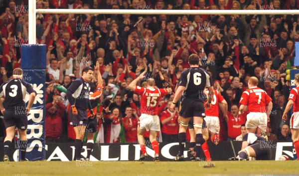 12.02.06 - Six Nations Rugby - Wales v Scotland Wales Gareth Thomas celebrates his first try 