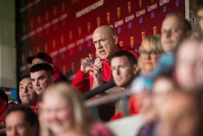 210226 - Wales v Scotland - Guinness Six Nations - Wales Head Coach Steve Tandy looks on during the Game 