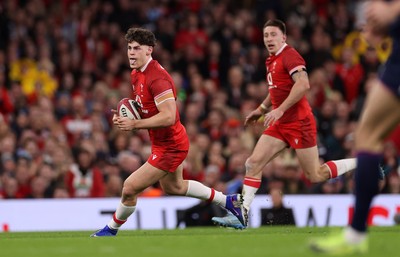 210226 - Wales v Scotland - Guinness Six Nations Championship - Eddie James of Wales makes a break