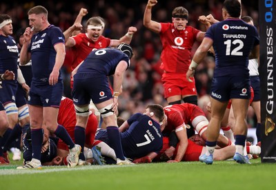210226 - Wales v Scotland - Guinness Six Nations Championship - Rhys Carre of Wales scores a try