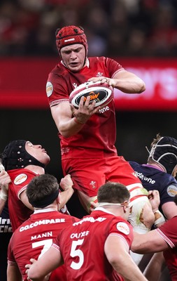 210226 - Wales v Scotland, 2026 Guinness Six Nations - James Botham of Wales takes the line out