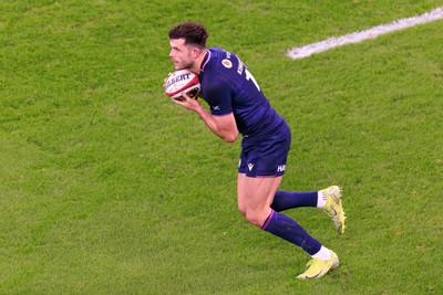 210226 - Wales v Scotland - Guinness Six Nations - Blair Kinghorn of Scotland on the attack