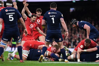 210226 - Wales v Scotland - Guinness Men's Six Nations - Rhys Carre of Wales scores the first try of the game