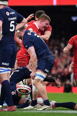 210226 - Wales v Scotland - Guinness Men's Six Nations - Rhys Carre of Wales scores the first try of the game