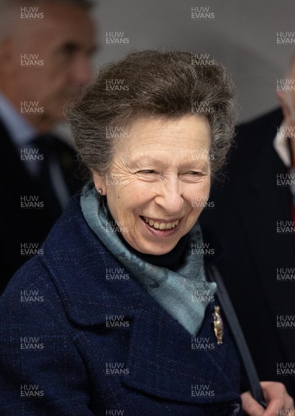 210226 - Wales v Scotland, 2026 Guinness Six Nations - HRH The Princess Royal talks to disabled and injured rugby players at the Welsh Rugby Charitable Trust ahead of Wales v Scotland