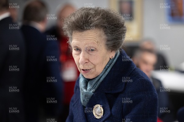 210226 - Wales v Scotland, 2026 Guinness Six Nations - HRH The Princess Royal talks to disabled and injured rugby players at the Welsh Rugby Charitable Trust ahead of Wales v Scotland