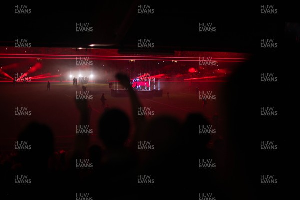 210226 - Wales v Scotland - Guinness Six Nations - Fans’ eye view of the half time light show 