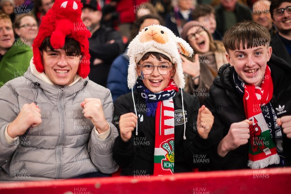 210226 - Wales v Scotland - Guinness Six Nations - Fans react inside the Stadium during the match 