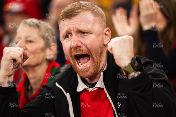 210226 - Wales v Scotland - Guinness Six Nations - Fans react inside the Stadium during the match 