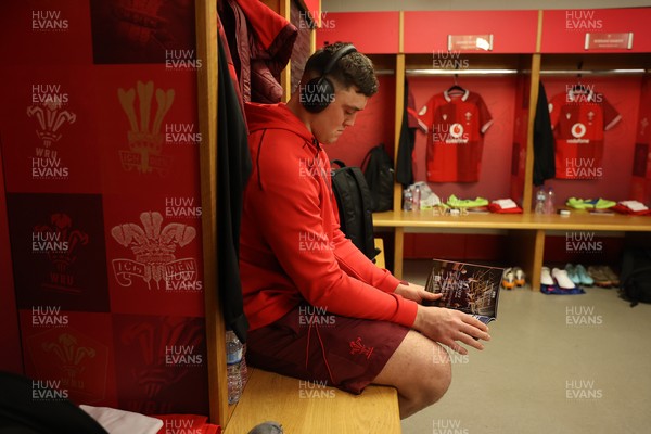 210226 - Wales v Scotland - Guinness Six Nations Championship - Freddie Thomas of Wales in the dressing room before the game