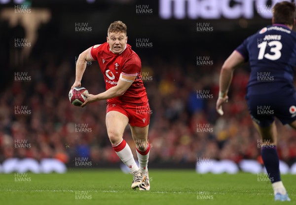 210226 - Wales v Scotland - Guinness Six Nations Championship - Sam Costelow of Wales 