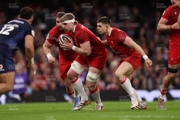210226 - Wales v Scotland - Guinness Six Nations Championship - Aaron Wainwright of Wales 
