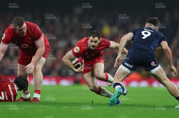 210226 - Wales v Scotland, 2026 Guinness Six Nations - Tomos Williams of Wales takes on Ben White of Scotland
