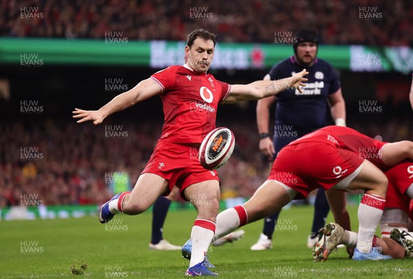 210226 - Wales v Scotland, 2026 Guinness Six Nations - Tomos Williams of Wales