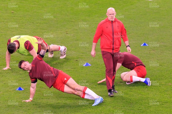 210226 - Wales v Scotland - Guinness Six Nations - Wales head coach Steve Tandy during the warm up