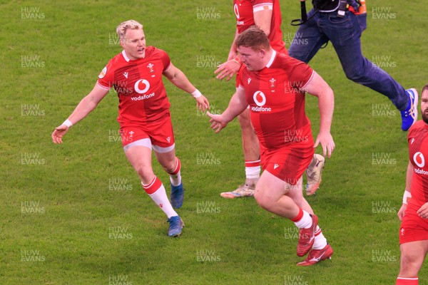 210226 - Wales v Scotland - Guinness Six Nations - Rhys Carre of Wales is congratulated by Blair Murray of Wales after scoring a try