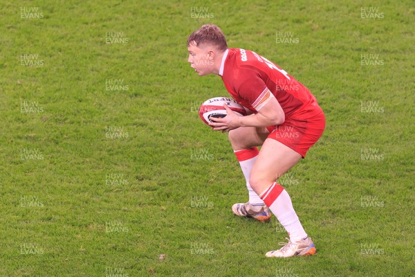 210226 - Wales v Scotland - Guinness Six Nations - Sam Costelow of Wales